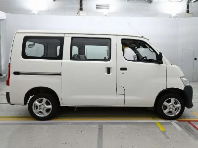 TOYOTA TOWN ACE VAN