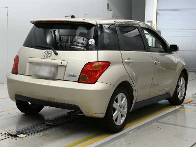 Toyota Ist