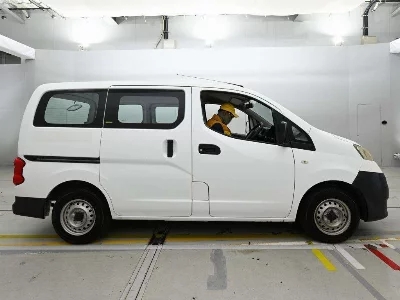 NISSAN NV200 VANETTE VAN