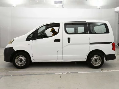 NISSAN NV200 VANETTE VAN