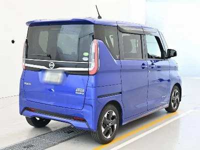 NISSAN ROOX