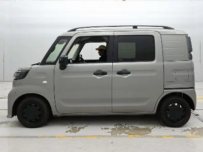 SUZUKI SPACIA BACE