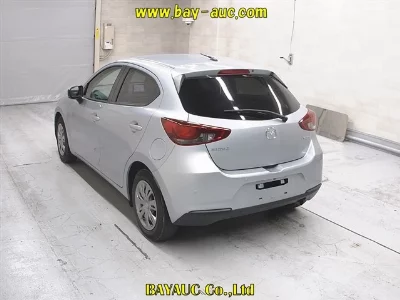 Mazda Mazda2