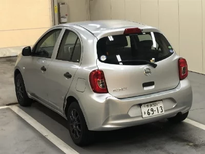 Nissan March
