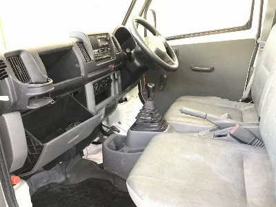 NISSAN CLIPPER TRUCK