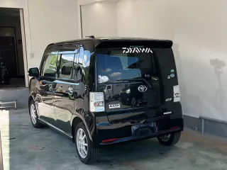 Toyota Pixis Space