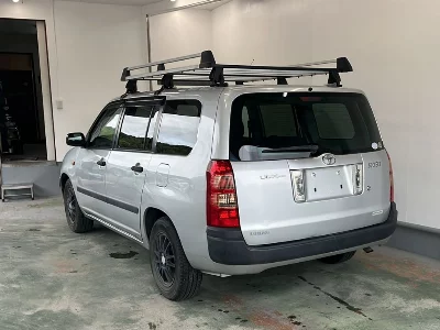 Toyota SUCCEED VAN