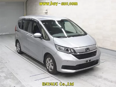 Honda FREED + HYBRID