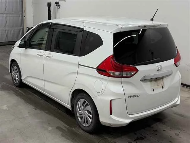 Honda Freed  с аукциона в Японии