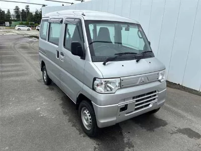MITSUBISHI MINICAB MIEV