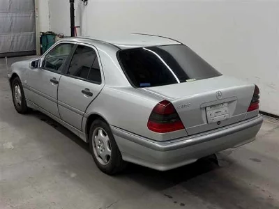 MERCEDES BENZ C CLASS