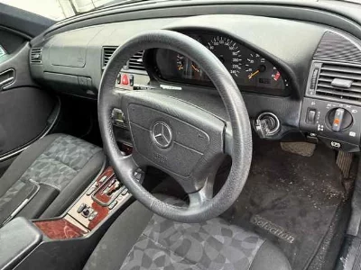 MERCEDES BENZ C CLASS