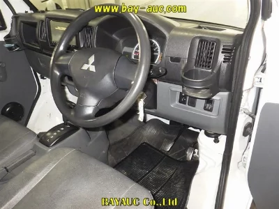 MITSUBISHI MINICAB TRUCK