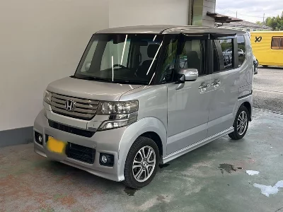 Honda N BOX CUSTOM