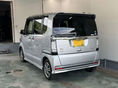 Honda N BOX CUSTOM