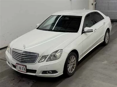 MERCEDES BENZ E CLASS