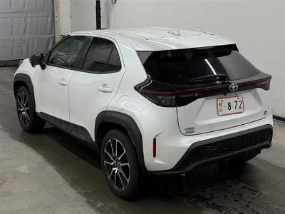 TOYOTA YARIS CROSS