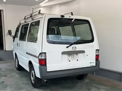 Mazda Bongo Van