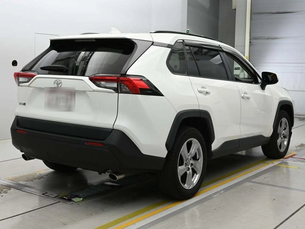 Toyota RAV4  с аукциона в Японии