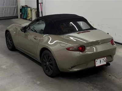 Mazda Roadster