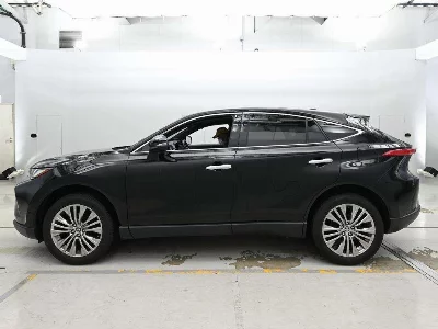 Toyota HARRIER HYBRID