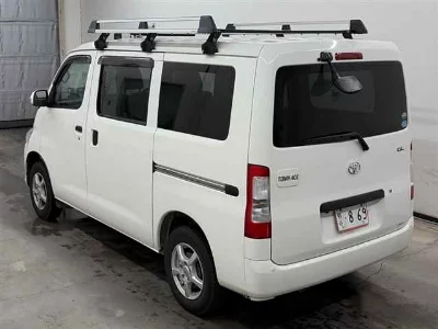 TOYOTA TOWN ACE VAN