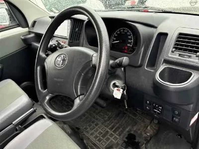 TOYOTA TOWN ACE VAN