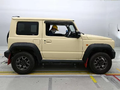 SUZUKI JIMNY SIERRA