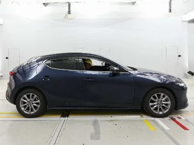 MAZDA MAZDA3 FASTBACK