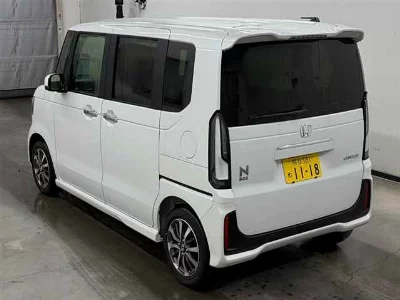 Honda N BOX CUSTOM