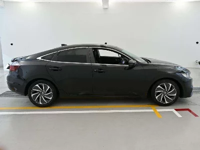 HONDA INSIGHT