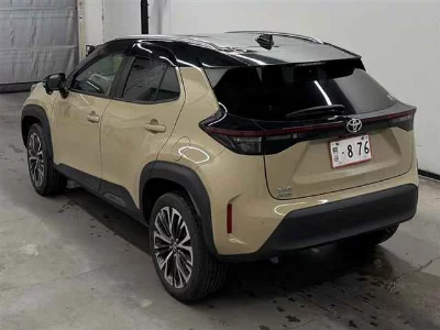 TOYOTA YARIS CROSS