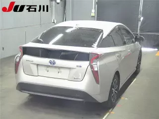 Цена авто Toyota Prius с аукционов Японии, номер кузова ZVW55, пробег 151 000, оценка 20