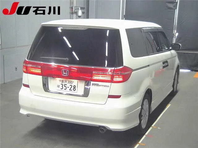 Honda Elysion  с аукциона в Японии