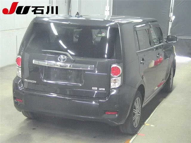 Toyota Corolla Rumion  с аукциона в Японии