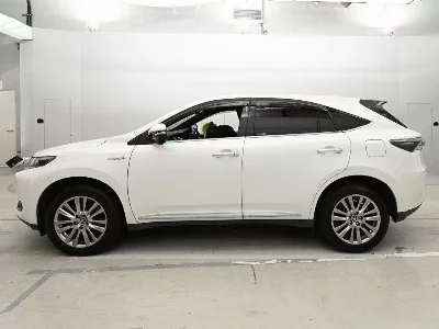 Toyota HARRIER HYBRID