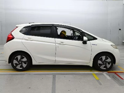 Honda FIT HYBRID