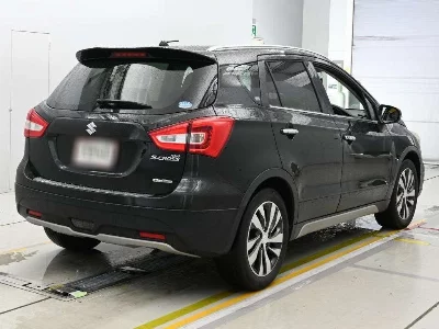 SUZUKI SX4 S-CROSS
