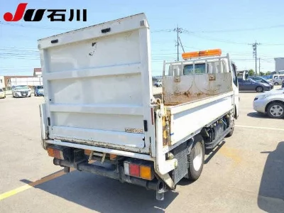MITSUBISHI CANTER