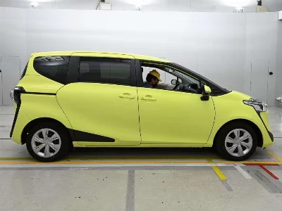 TOYOTA SIENTA