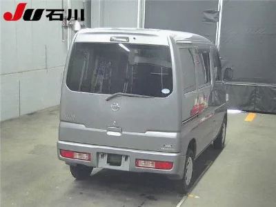 NISSAN NV100 CLIPPER