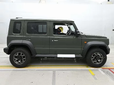 SUZUKI JIMNY NOMADE
