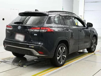 TOYOTA COROLLA CROSS