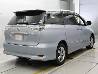 Toyota Estima Hybrid