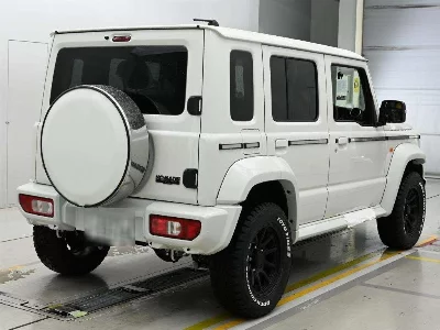 SUZUKI JIMNY NOMADE