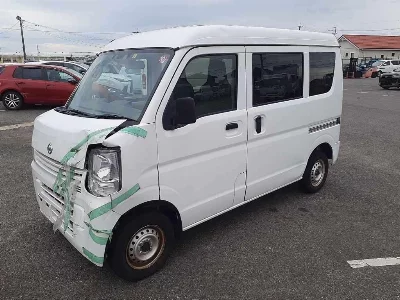 NISSAN NV100 CLIPPER