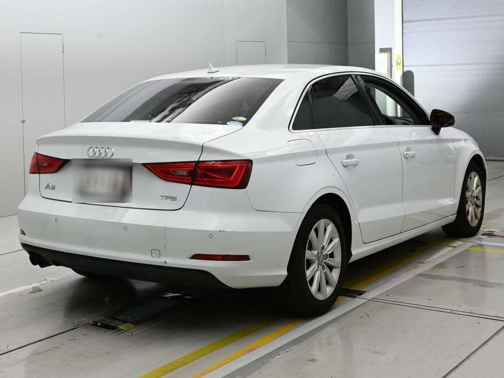 Audi A3  с аукциона в Японии