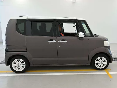 Honda N BOX PLUS