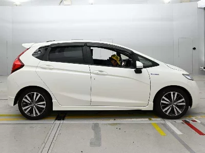 Honda FIT HYBRID