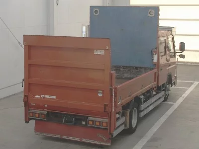 MITSUBISHI CANTER